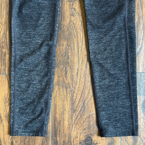 Athleta Leggings.  Black/gray Size S (F22) - Picture 5 of 8